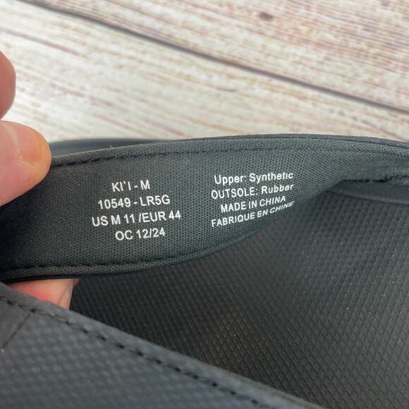 OluKai Ki\'i Mens Sz 11 Beach Flip Flops Sandals Black